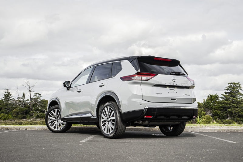 2026 Nissan X-Trail Ti-L E-Pwr 1.5Peh 10-Year /... image 2