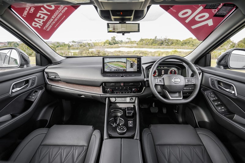 2026 Nissan X-Trail Ti-L E-Pwr 1.5Peh 10-Year /... image 5