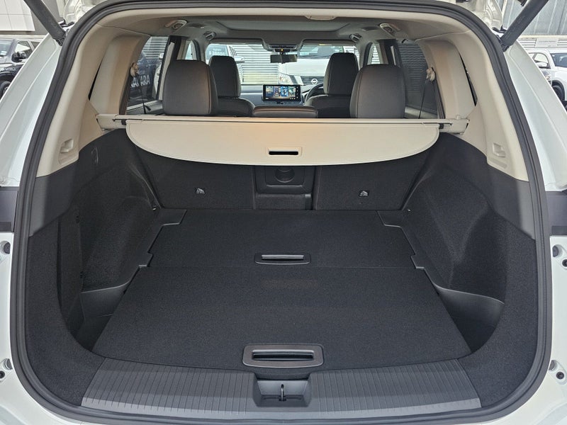 2026 Nissan X-Trail Ti-L HYBRID E-POWER image 4