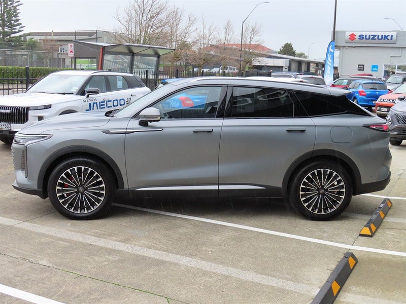 2026 Omoda 9 PHEV - AWD - 395KW image 4