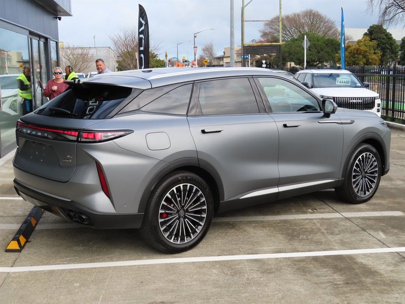 2026 Omoda 9 PHEV - AWD - 395KW image 5
