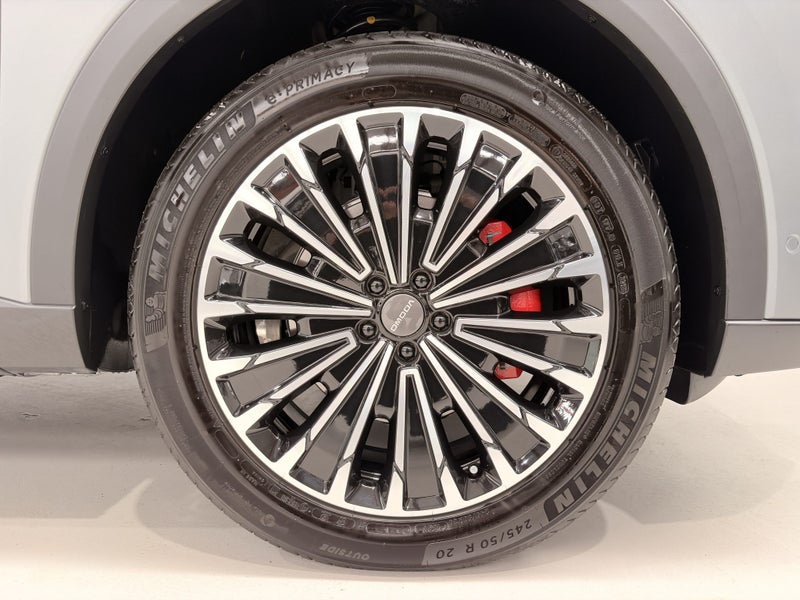 2026 Omoda 9 Phev/Awd/Hd image 4