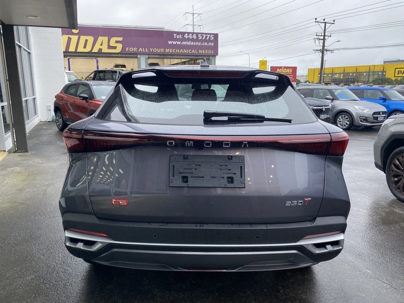 2026 Omoda C5 1.5T BX 2WD image 4