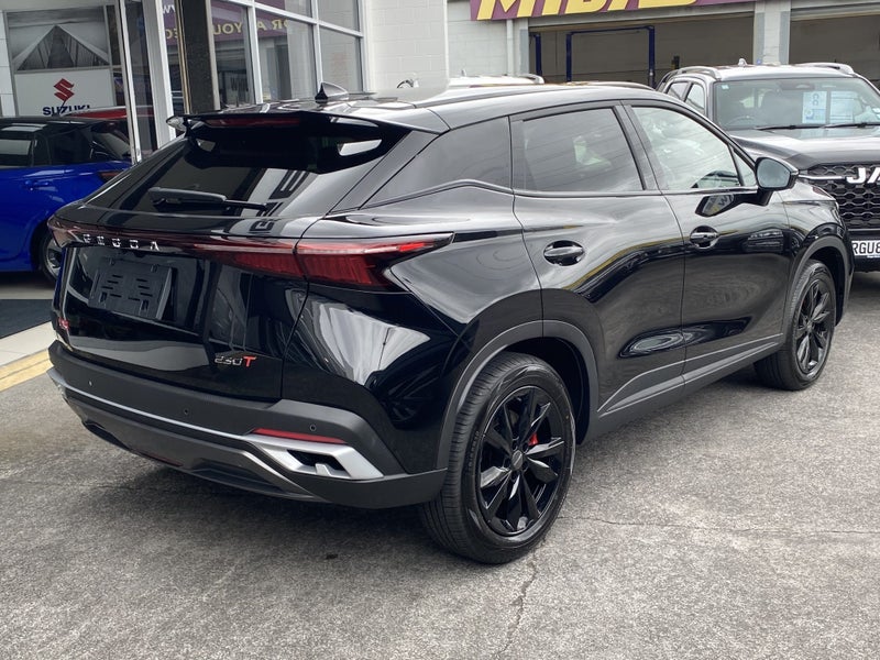2026 Omoda C5 1.5T EX FWD image 2