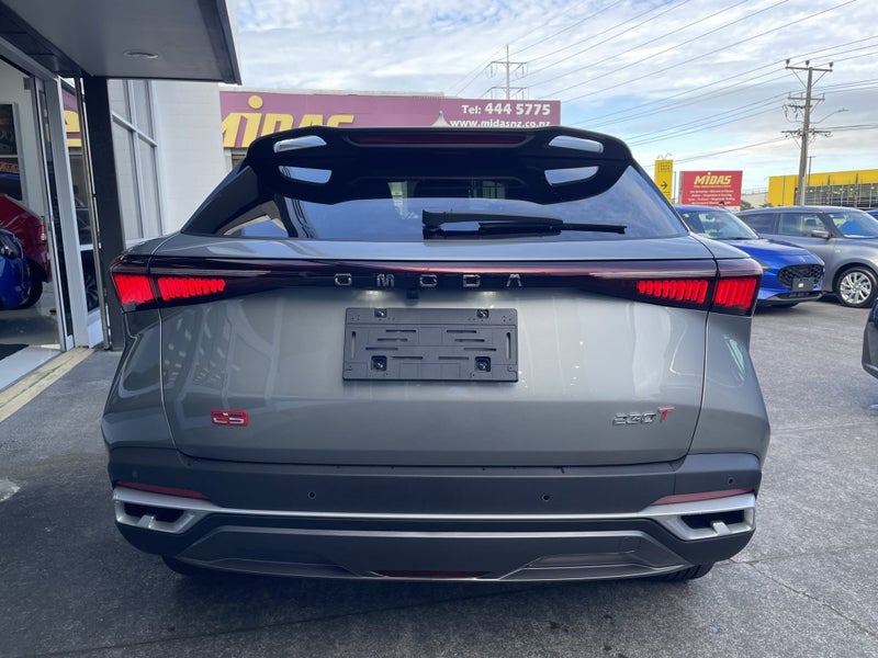 2026 Omoda C5 1.5T EX FWD image 4