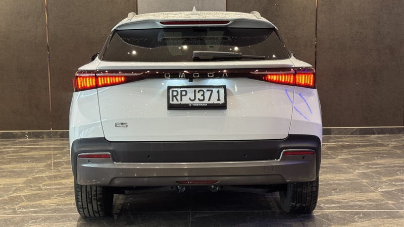2026 Omoda E5 Ex 155Kwh/Ev/9At image 5