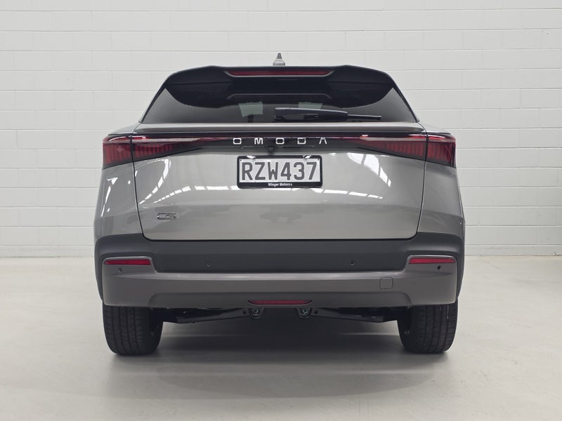 2026 Omoda E5 EX image 4