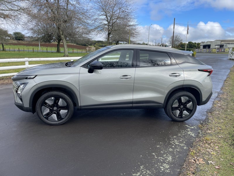 2026 Omoda E5 EX FWD image 5