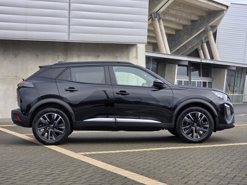 2026 Peugeot 2008 GT 1.2P HYBRID | 6AMT image 3