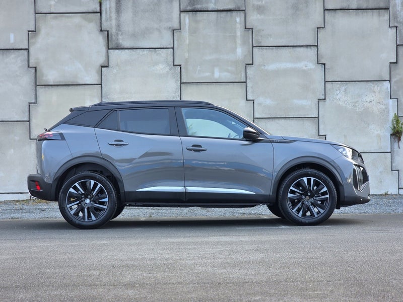 2026 Peugeot 2008 GT 1.2P HYBRID | 6AMT image 3