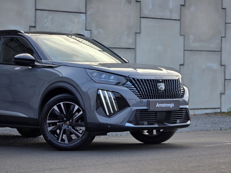 2026 Peugeot 2008 GT 1.2P HYBRID | 6AMT image 5