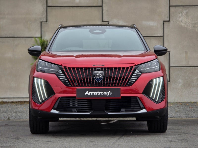 2026 Peugeot 2008 GT 1.2P MILD HYBRID image 4