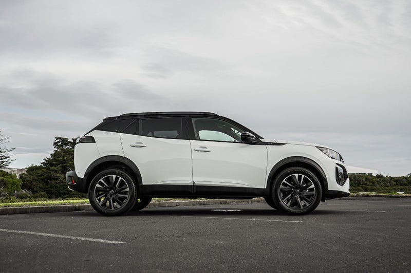 2026 Peugeot 2008 Gt 1.2Pmht/6Am image 3