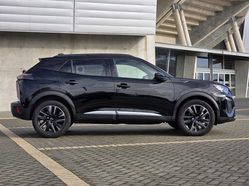 2026 Peugeot 2008 Gt 1.2Pmht/6Am image 3