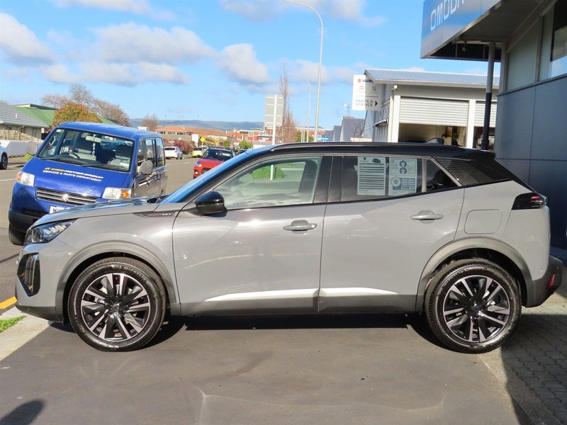 2026 Peugeot 2008 GT HYBRID 1.2PT MHEV - ALCANTARA image 3