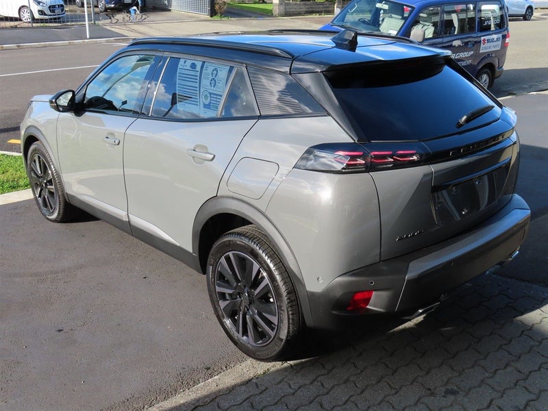 2026 Peugeot 2008 GT HYBRID 1.2PT MHEV - ALCANTARA image 4