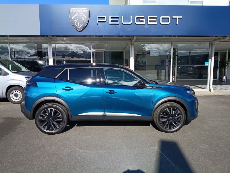 2026 Peugeot 2008 GT - HYBRID - TURBO image 5