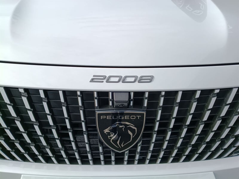 2026 Peugeot 2008 GT HYBRID TURBO image 3
