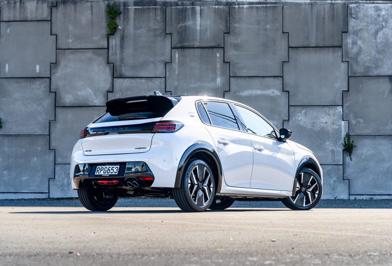 2026 Peugeot 208 GT 1.2L Hybrid (Premium Seats) image 2