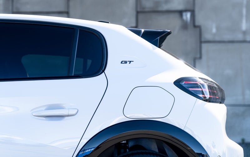 2026 Peugeot 208 GT 1.2L Hybrid (Premium Seats) image 4