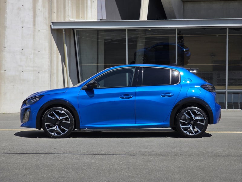 2026 Peugeot 208 Gt 1.2Pmht/6Am image 4