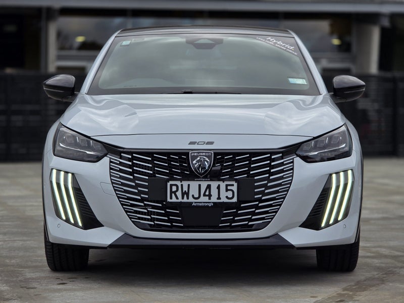 2026 Peugeot 208 Gt 1.2Pmht/6Am image 3