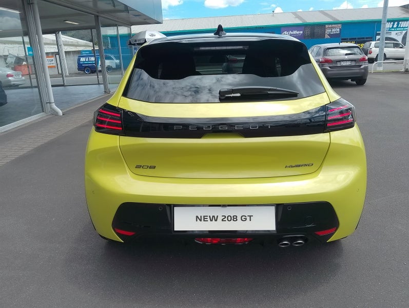 2026 Peugeot 208 GT HYBRID TURBO image 5
