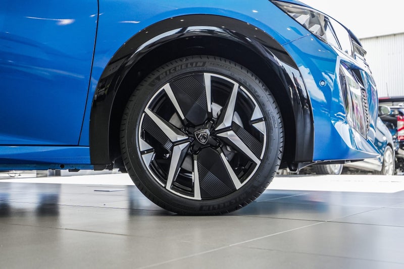 2026 Peugeot 208 Gt Model, 1.2L Petrol Hybrid,... image 4