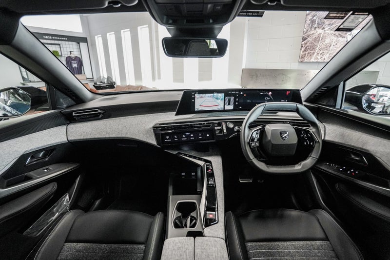 2026 Peugeot 3008 Allure 1.2Pmht/6At image 2