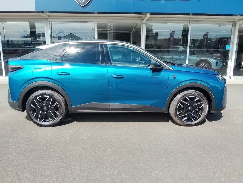 2026 Peugeot 3008 GT Premium HYBRID TURBO image 3