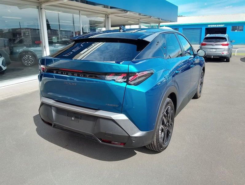 2026 Peugeot 3008 GT Premium HYBRID TURBO image 4