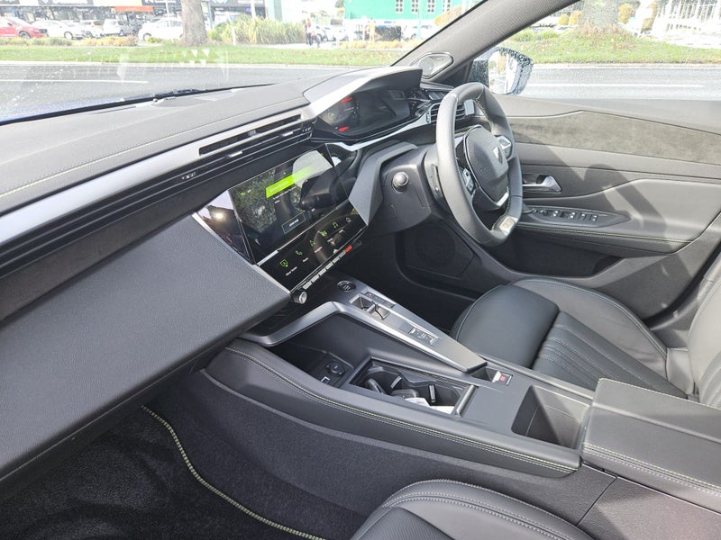 2026 Peugeot 408 GT PREMIUM image 3