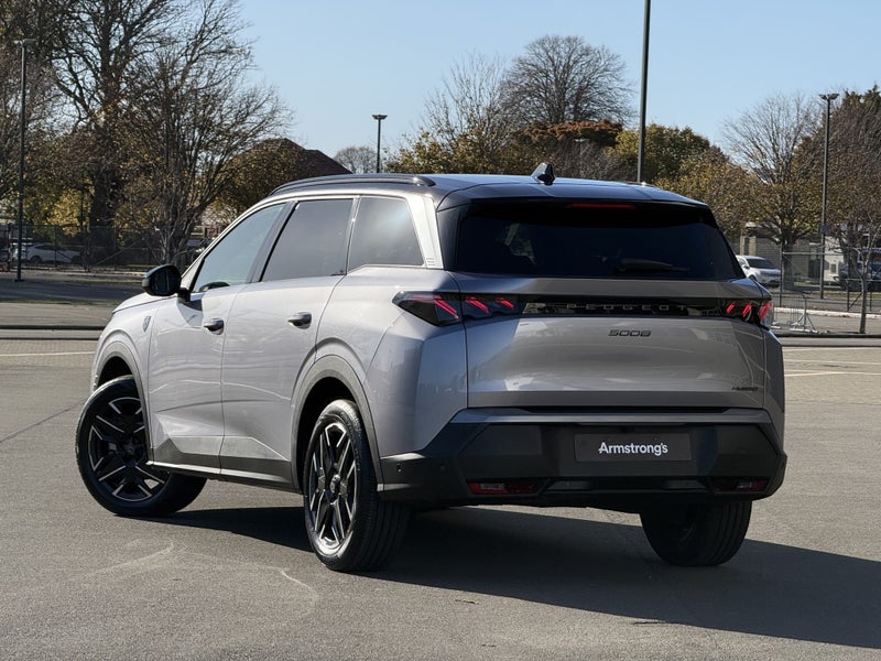2026 Peugeot 5008 GT | 1.2 MILD HYBRID image 2