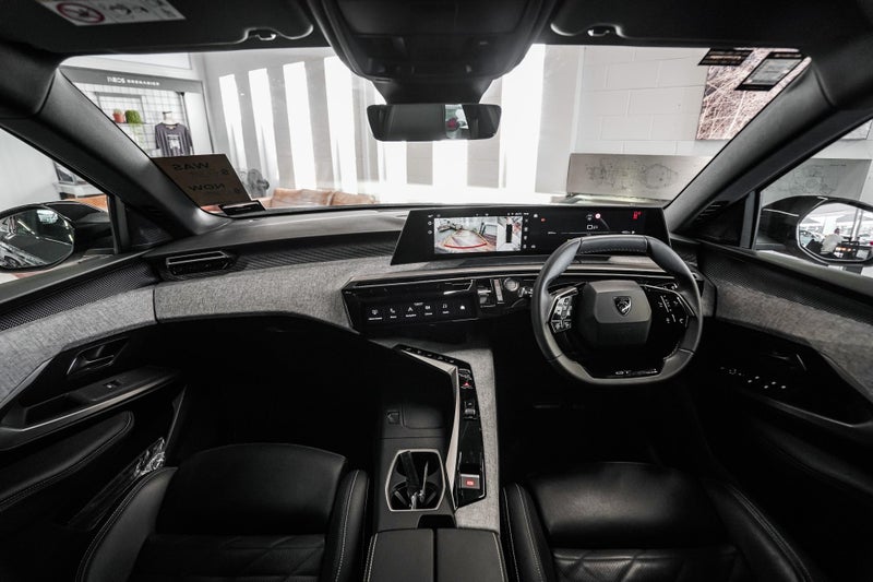 2026 Peugeot 5008 Gt Mhev 1.2Pmht/6Hd image 2