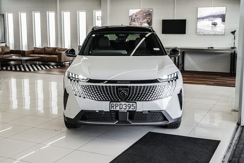 2026 Peugeot 5008 Gt Mhev 1.2Pmht/6Hd image 4