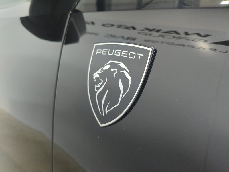 2026 Peugeot 5008 GT MHEV image 5