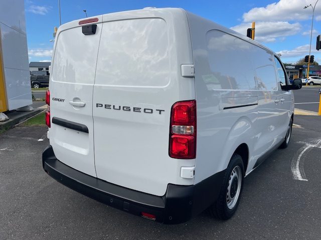 2026 Peugeot Expert LWB image 3