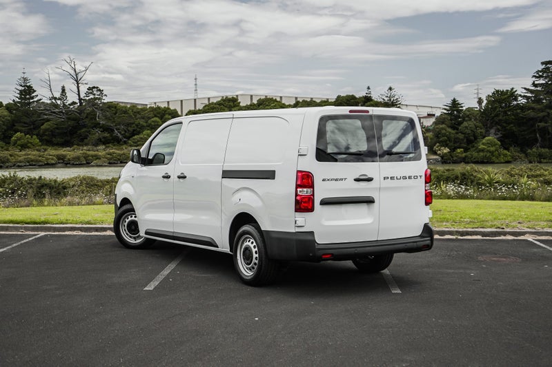 2026 Peugeot Expert LWB 2.0Dt/8At image 2