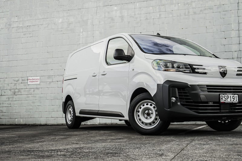 2026 Peugeot Expert Medium Length image 4