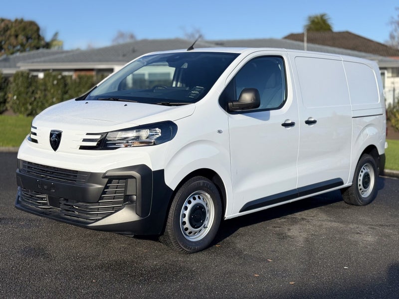 2026 Peugeot Expert MWB image 2