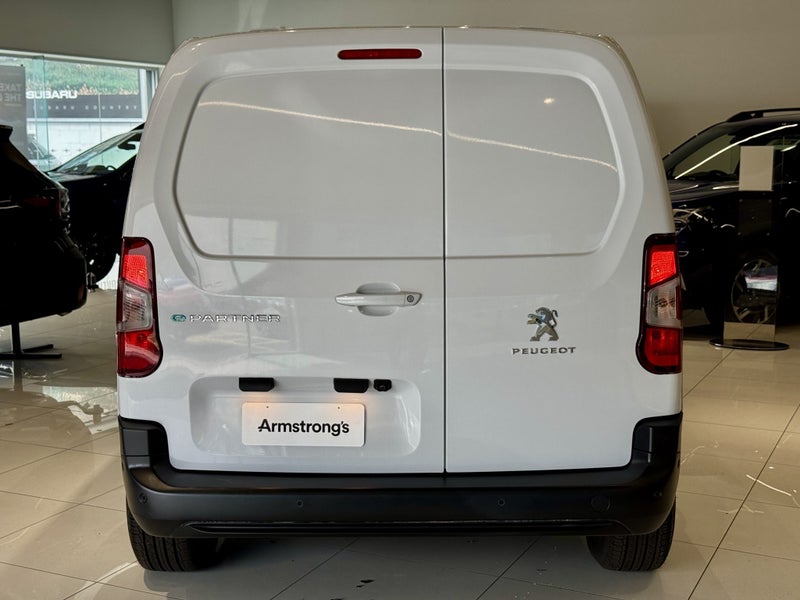 2026 Peugeot Partner SWB Electric 50KWH 245KM R... image 5