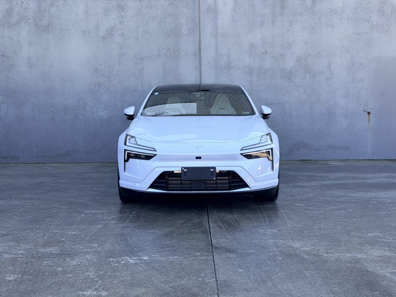 2026 Polestar 4 Long Range Dual Motor Performance image 2