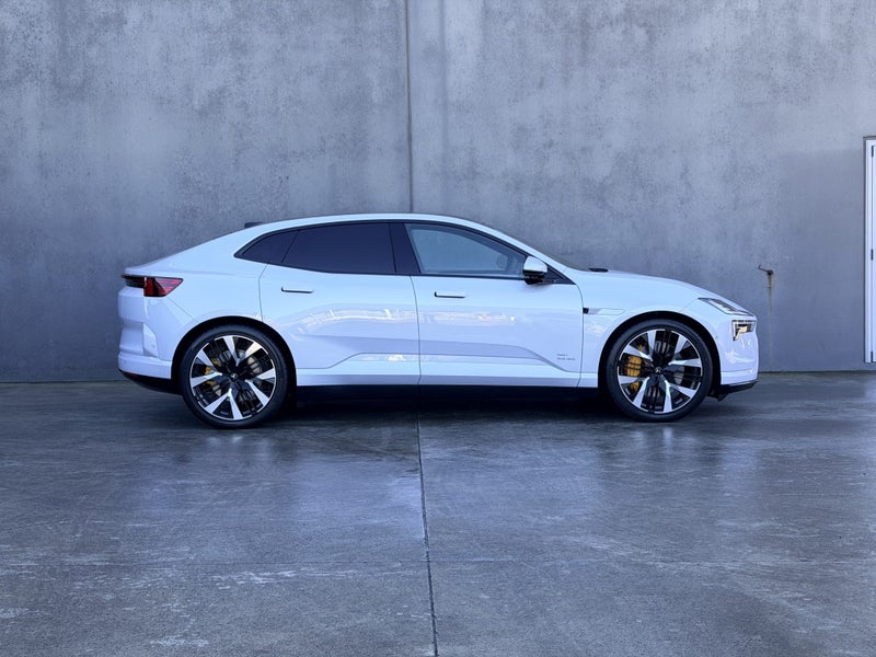 2026 Polestar 4 Long Range Dual Motor Performance image 3