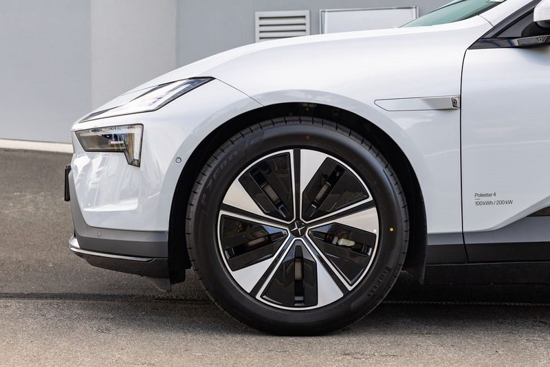 2026 Polestar 4 Long range Single motor Plus image 4