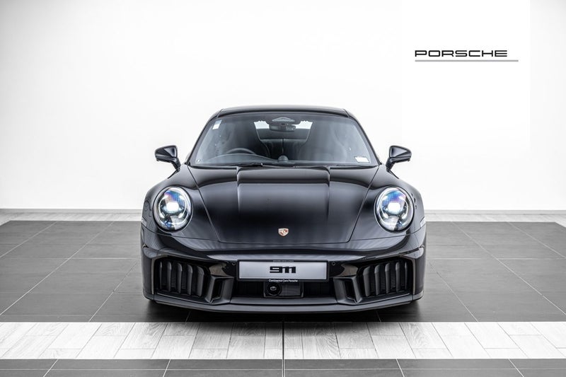 2026 Porsche 911 CARRERA GTS COUPE image 4
