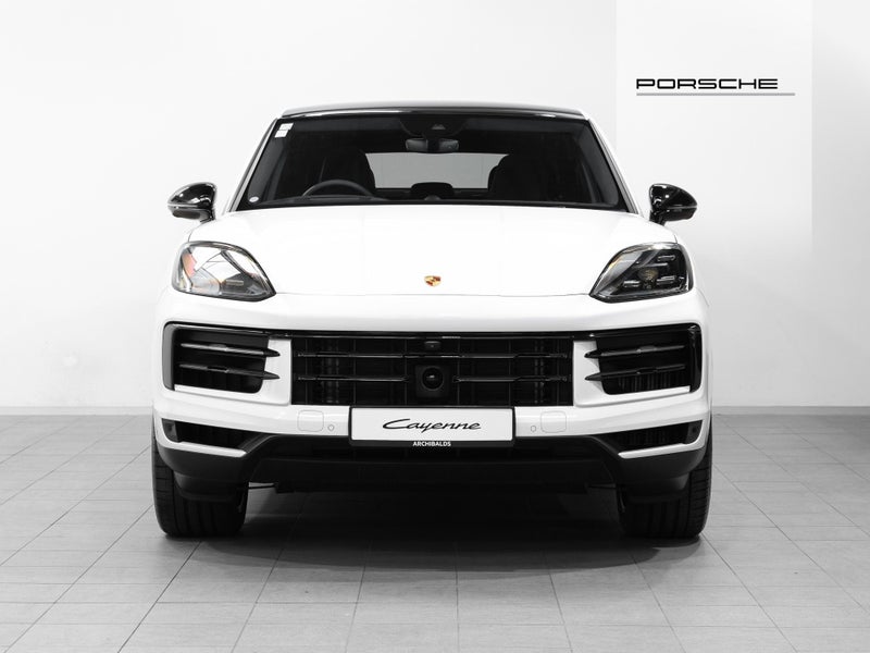 2026 Porsche Cayenne Coupe 3.0L image 4