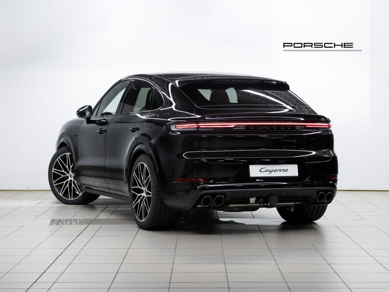 2026 Porsche Cayenne E-Hybrid Coupe Black Editi... image 3