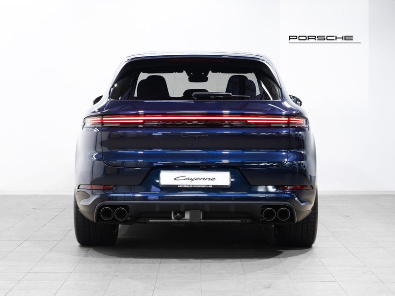 2026 Porsche Cayenne E-Hybrid V6 AWD image 5