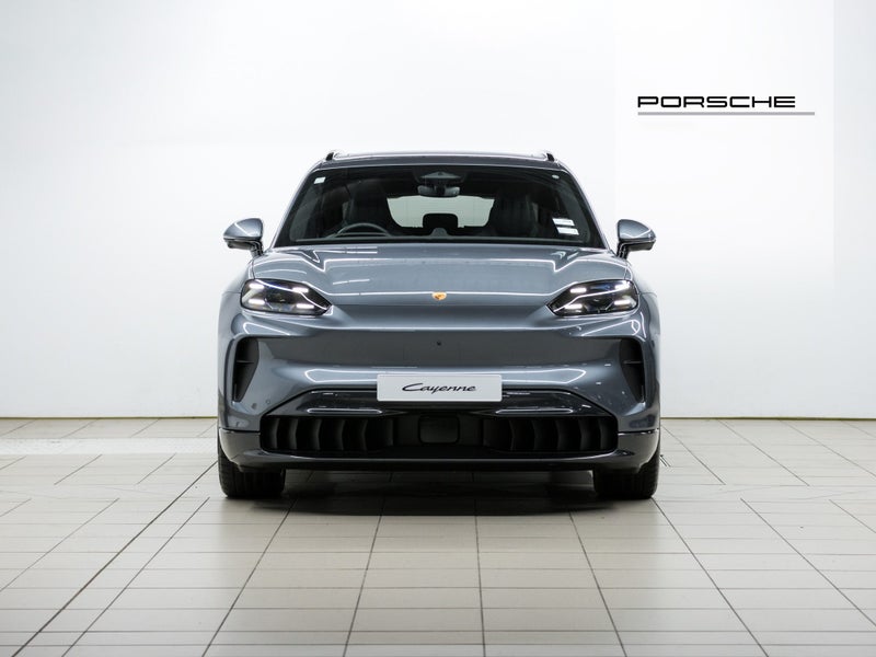 2026 Porsche Cayenne Electric (E4) image 4