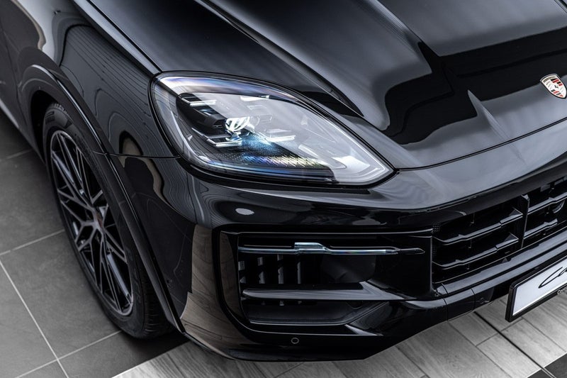2026 Porsche Cayenne S COUPE image 5